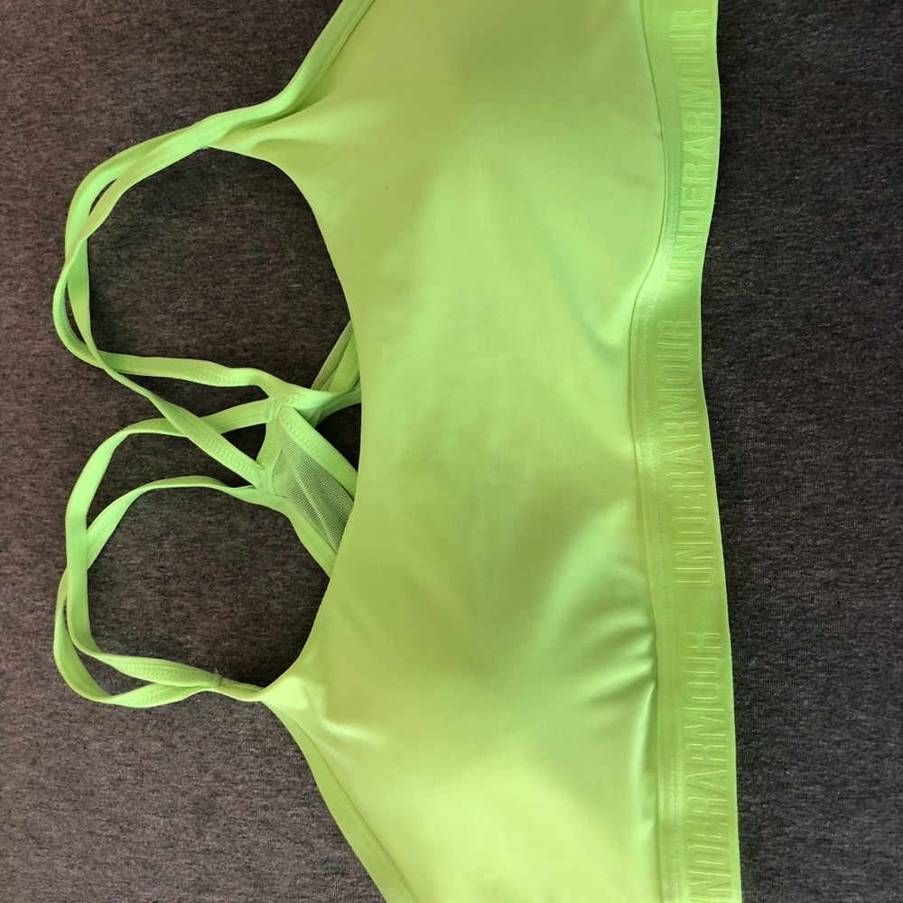 Sports bra